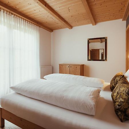 Refugium Laflu Apartments コルヴァーラ・イン・バディーア エクステリア 写真