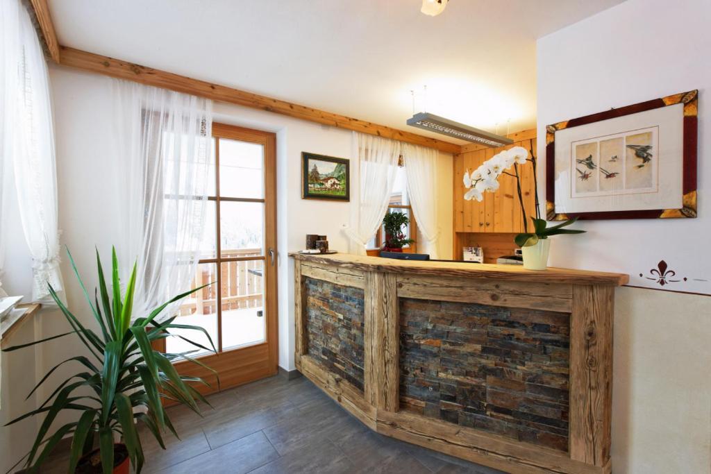 Refugium Laflu Apartments コルヴァーラ・イン・バディーア エクステリア 写真